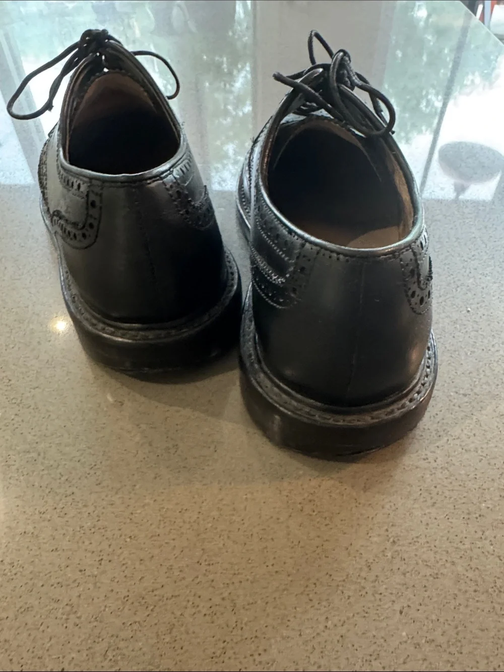 J. Crew Men’s Black Leather Wingtip Oxfords Size 10
